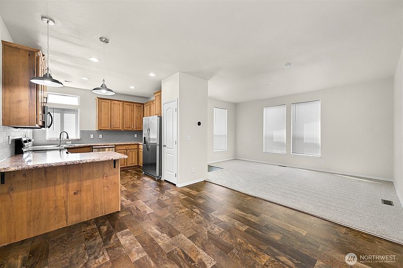 3rd image of 4672 Birch Bay Lynden Road #89
