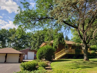 3960 Haven Ln, Gem Lake, MN, 55110