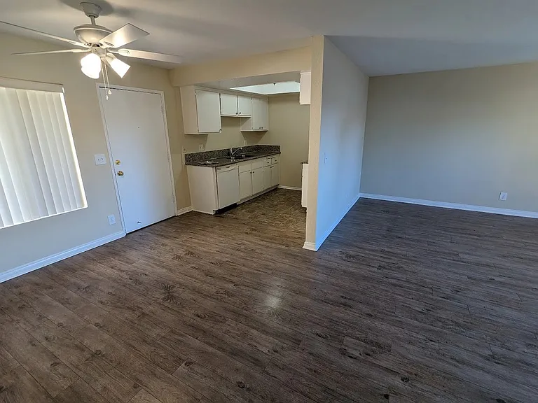 225 W Verdugo Ave #114 — Photo 6