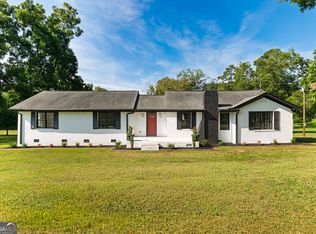 418 Lamb Rd, Moreland, GA 30259