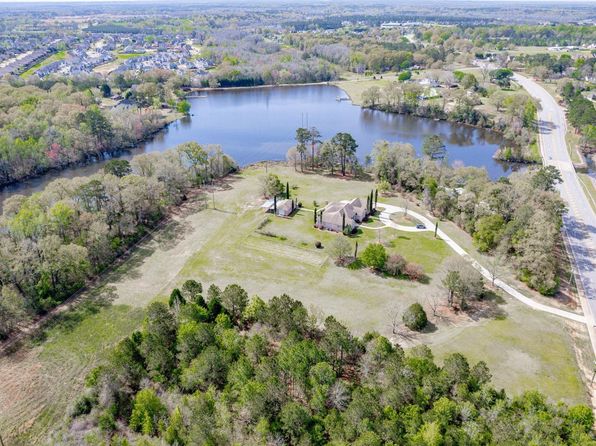 3470 Moody Rd, Kathleen, GA 31047