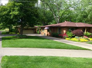 3305 Butternut Dr, Holland, MI 49424