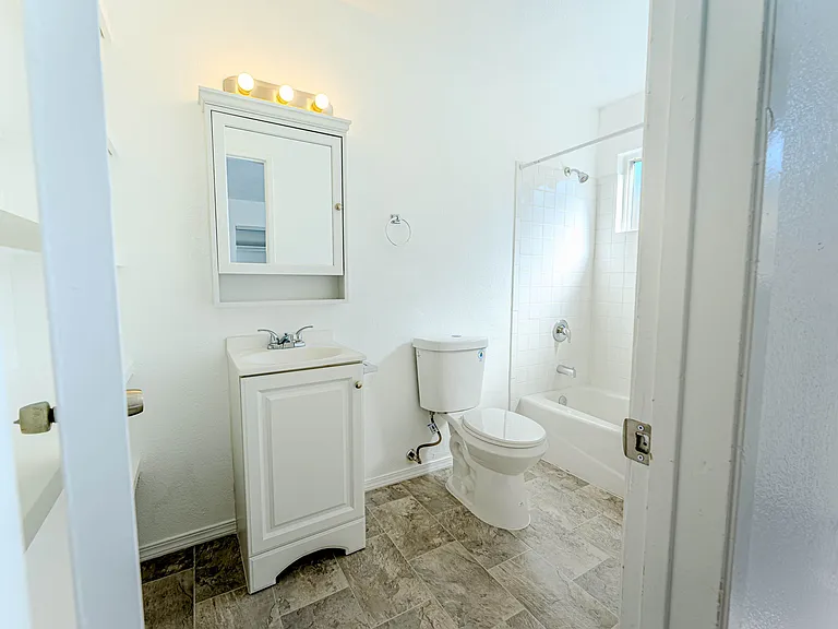 Bathroom, tub, sink and toilet