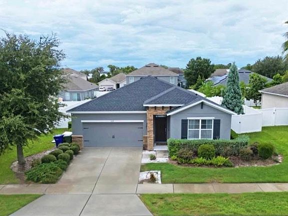 2nd image of 5739 Lakeside Landings Blvd