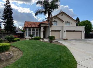 2922 McKelvy Ave, Clovis, CA 93611