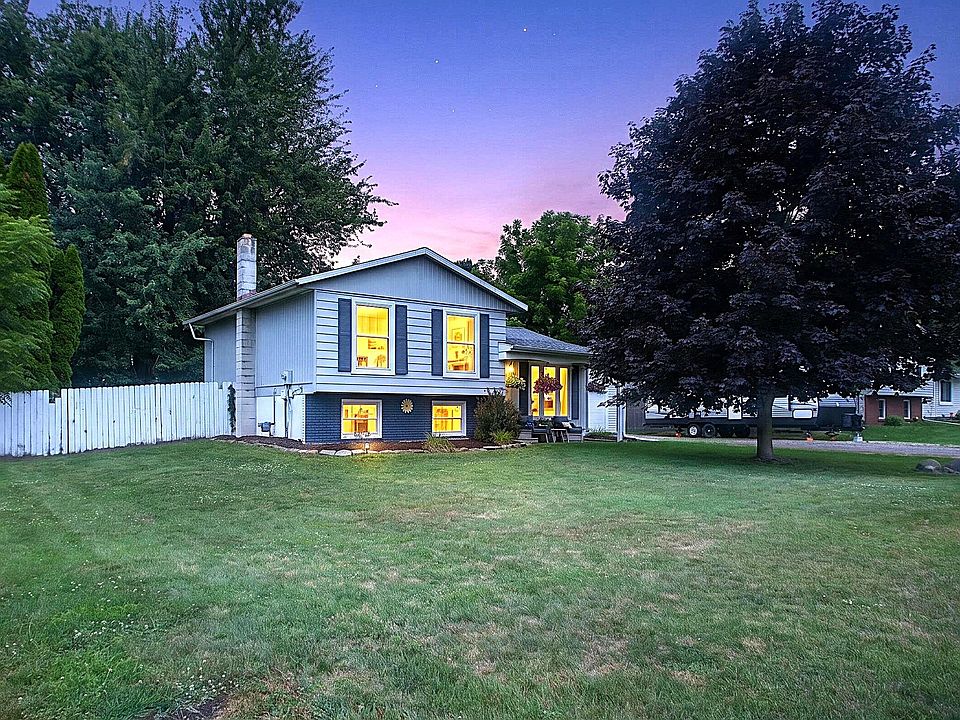 1st image of 544 Maitland Dr