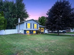 544 Maitland Dr, Horton, MI 49246
