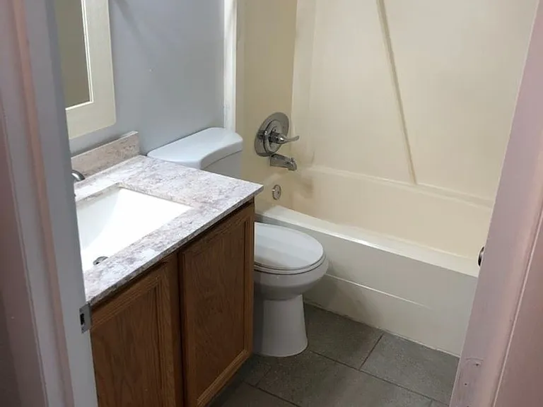 6519 W Newberry Rd #507 — Photo 2