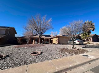 2435 Cherry Hills Dr, Alamogordo, NM 88310