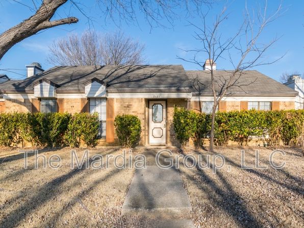 2121 Country Oaks Dr