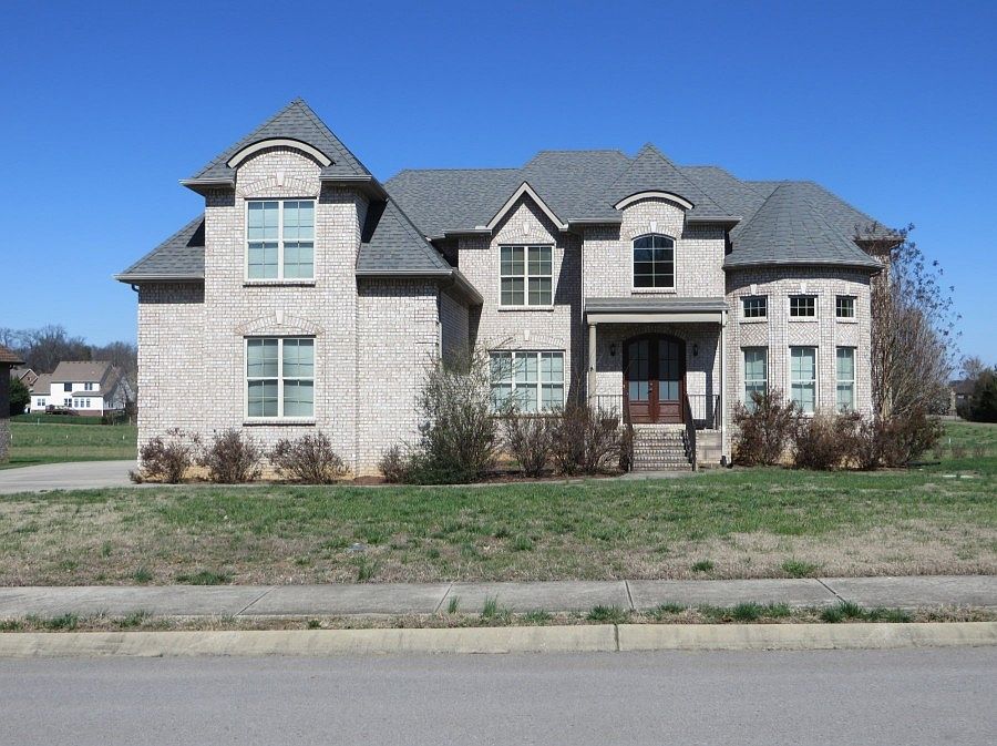 1st image of 1208 Twin View Dr