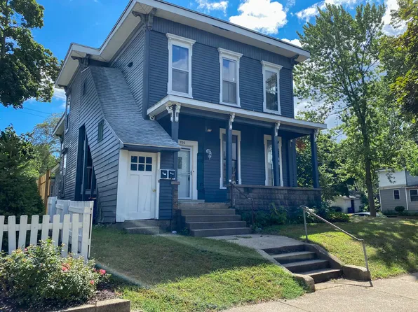 700 Fairview Ave NE APT 3, Grand Rapids, MI 49503