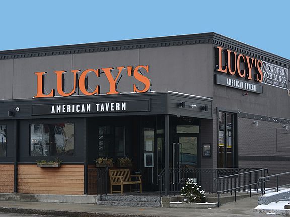 Sports Bar Environment Of Lucy S American Tavern Picture Of Lucy S American Tavern Boston Tripadvisor