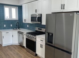 2203 W Thompson St #A, Philadelphia, PA 19121