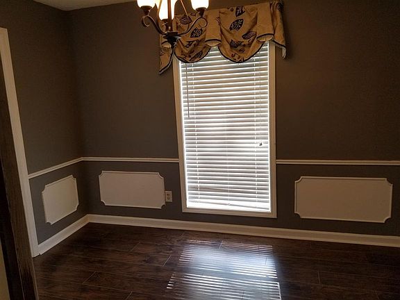 2nd image of 4350 Sunnyslope Dr