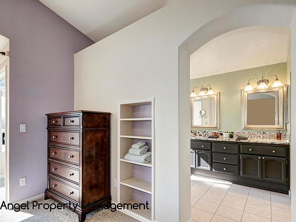 5th image of 3601 W Island Ct