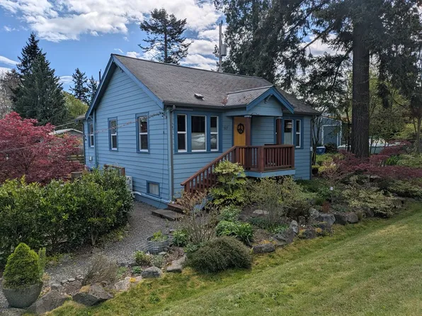 517 N 97th St, Seattle, WA 98103