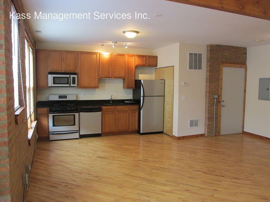 1st image of 5130 S Kimbark Ave Unit 1W