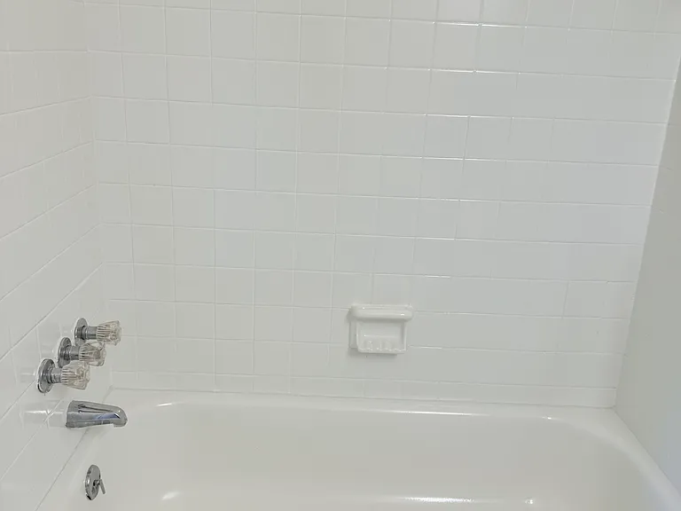 W Northwood Dr — Photo 13