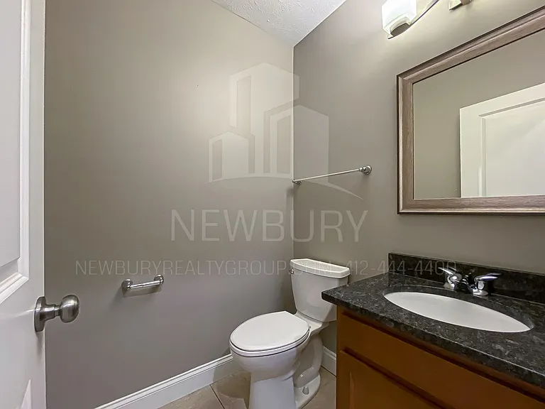 113-155 Banksville Pl — Photo 22