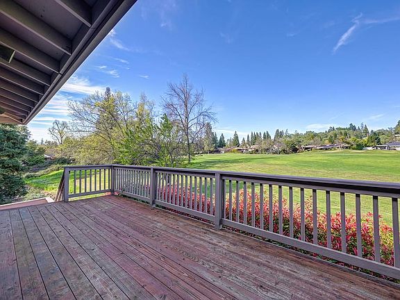 3rd image of 6911 Pescado Cir