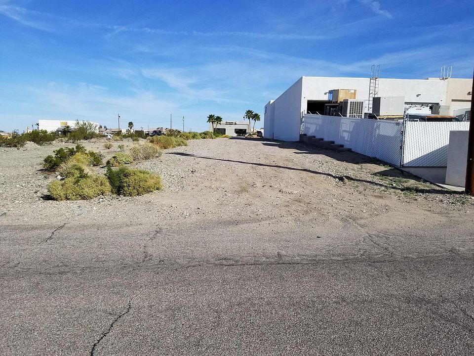 2nd image of 2640 N Kiowa Blvd