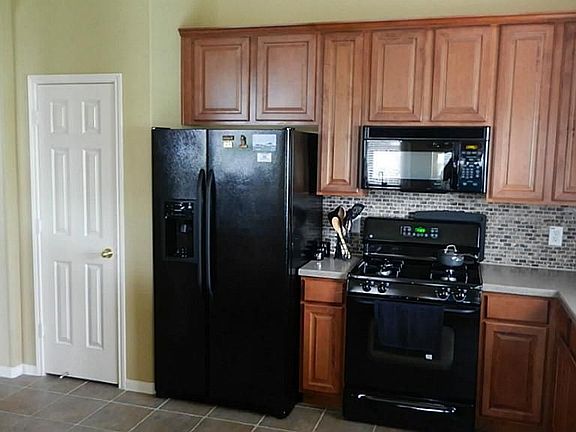 4th image of 18703 River Meadows Ln