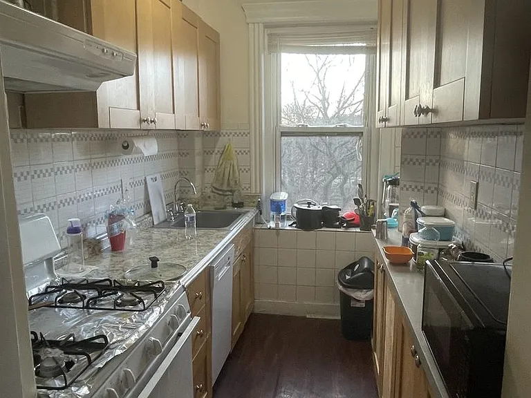 325C Riverway #A15 — Photo 4