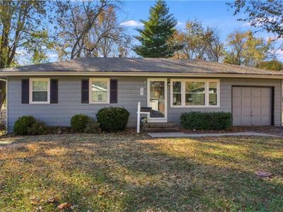 507 NW Ward Ln, Lees Summit, MO, 64063