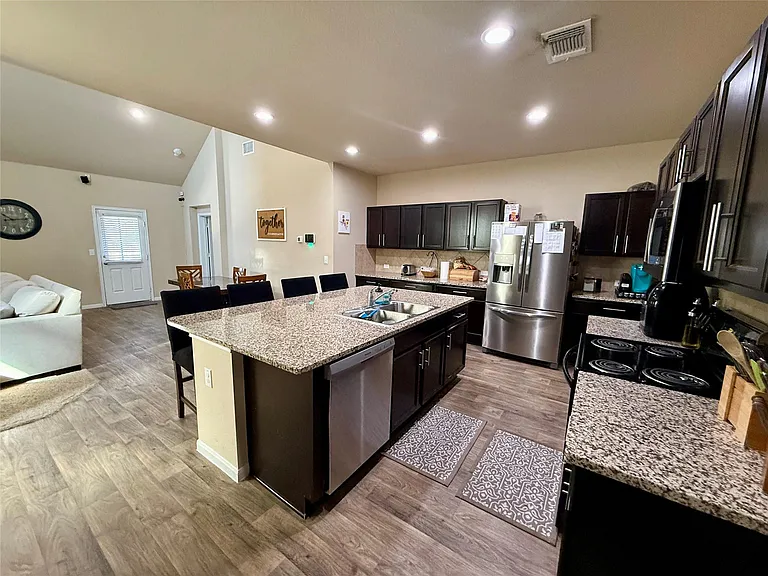 11700 Andesite Rd — Photo 5