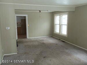 5th image of 812 Cedar Ave
