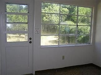 4th image of 2817 W Alpine Ave