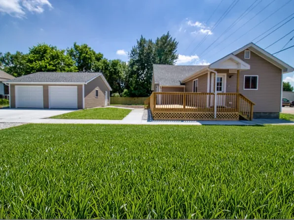 303 4th St, Fullerton, NE 68638