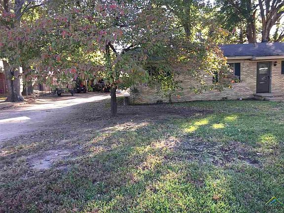 2nd image of 302 Acker St
