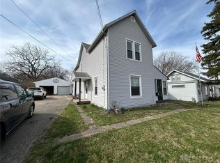 1131 Beacon St, Springfield, OH 45505