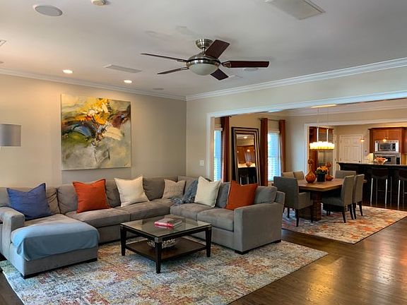 5th image of 1393 Sheridan Walk NE