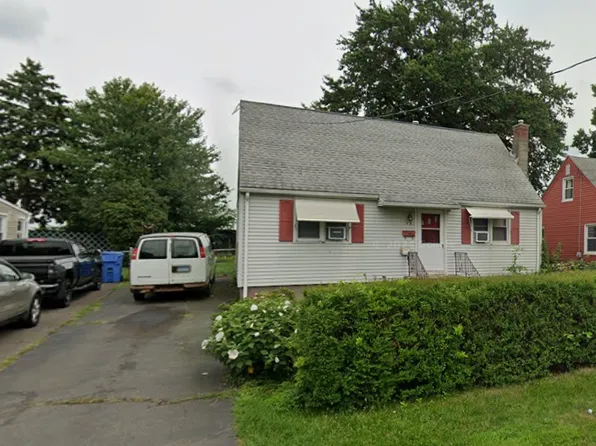 68 Fulton St, New Britain, CT 06051