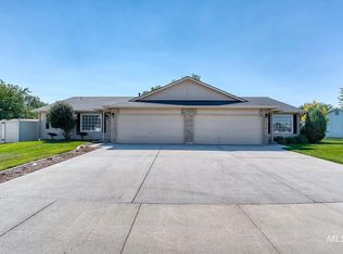 1005 E Chateau Dr #1007, Meridian, ID 83646