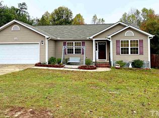 6460 Freeport Rd, Fayetteville, NC 28303