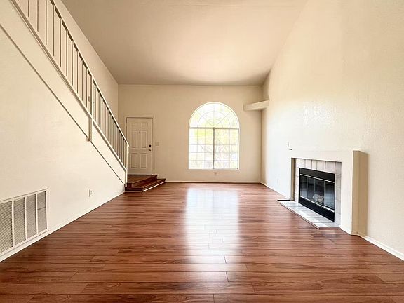 4th image of 2606 Glen Green Ave
