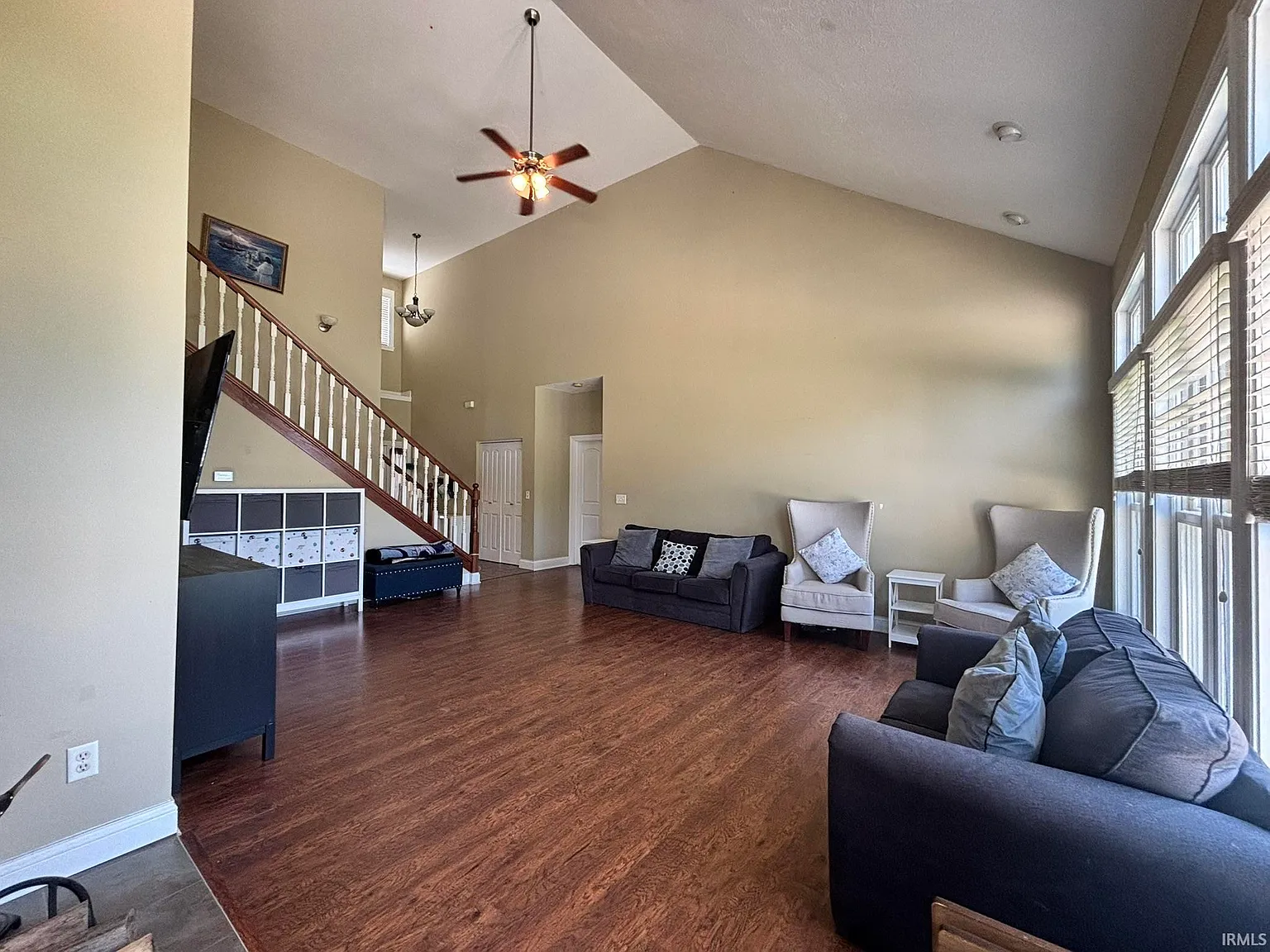 4 bed, 2.5 bath, 2200 sqft, $2,650 — Photo 3