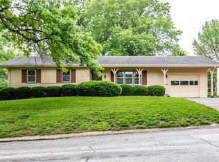 317 Johnson Ave, Warrensburg, MO 64093