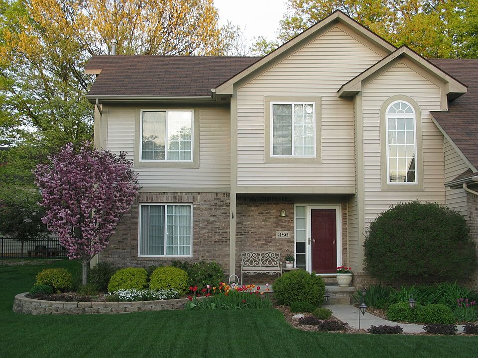 1st image of 386 Pineland Trl