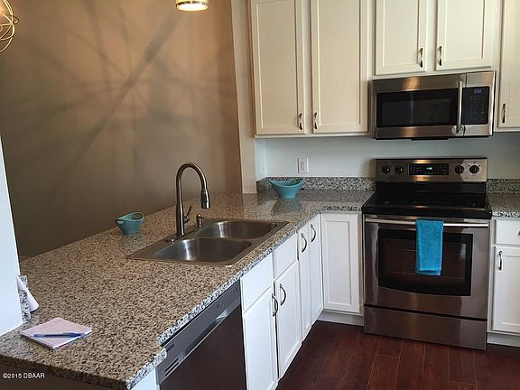 3rd image of 3816 Long Grove Ln