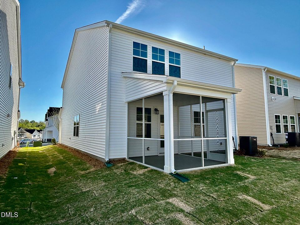 2nd image of 674 Maple Branch Cir