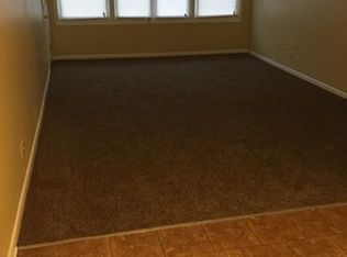 914 Parkwood Dr APT 2W, Joliet, IL 60432
