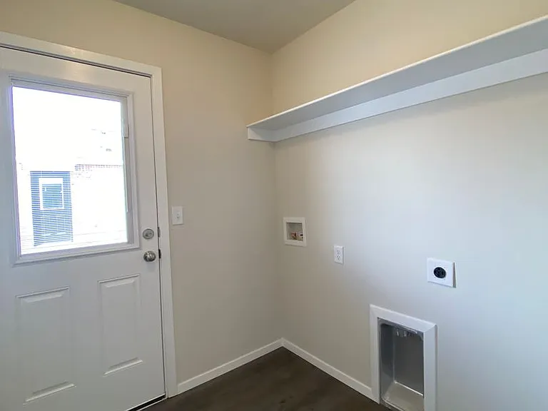504B W Christopher Dr — Photo 15