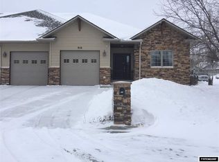 910 Fullerton Ave, Buffalo, WY 82834