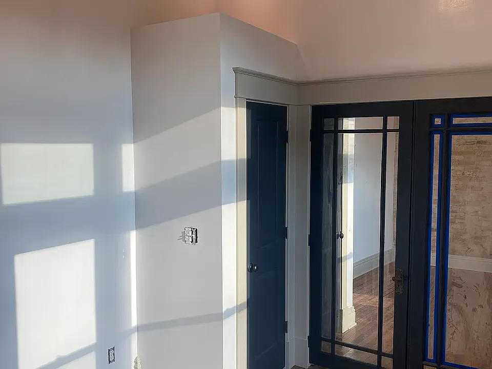 9 S Elk St #1