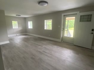 6179 Rockfish Rd, Hope Mills, NC 28348